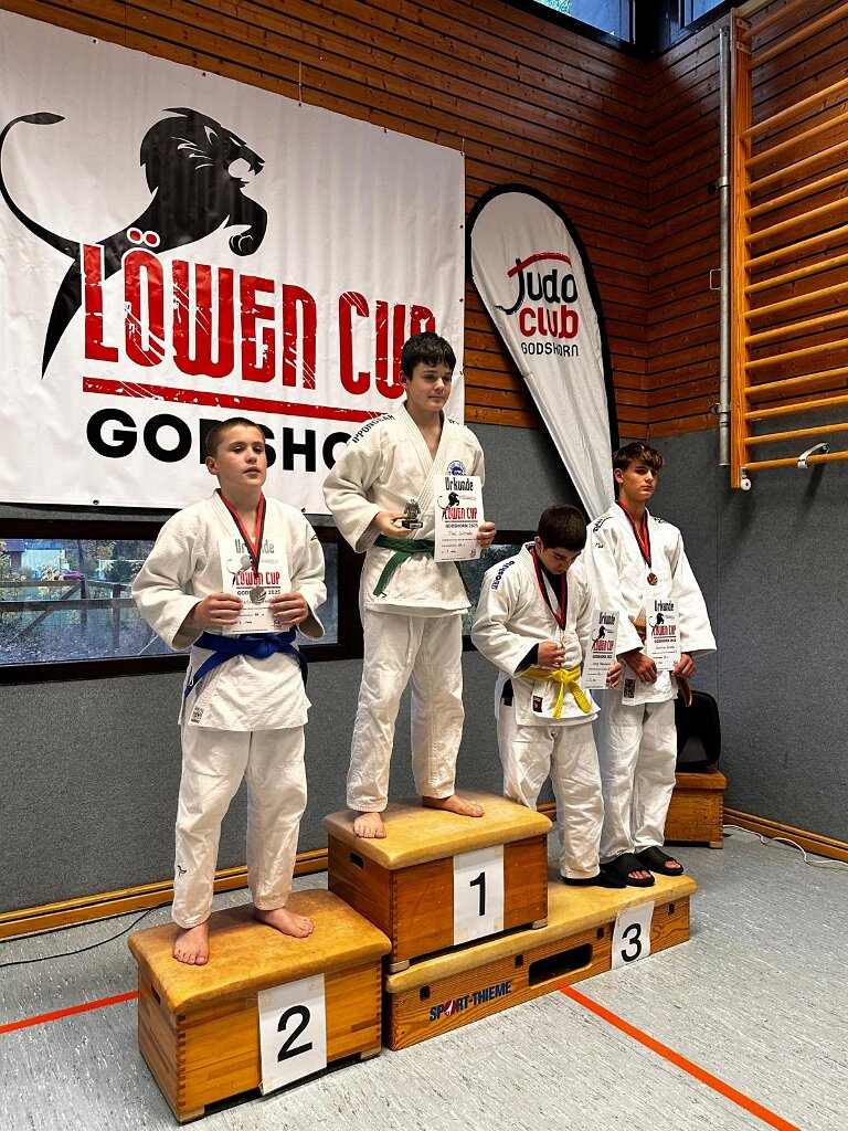 WhatsApp Bild 2025-11-10 um 20.29.54_66d5759d.jpg